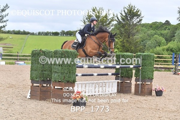 BPP_1773 - FRI CLASS 6 Senior Foxhunter/ 1.20m Open
