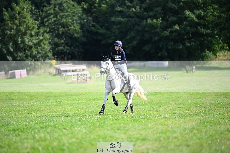 240803-153342-07869 - 236-Jessica_Saunders-RATHLEE_OG