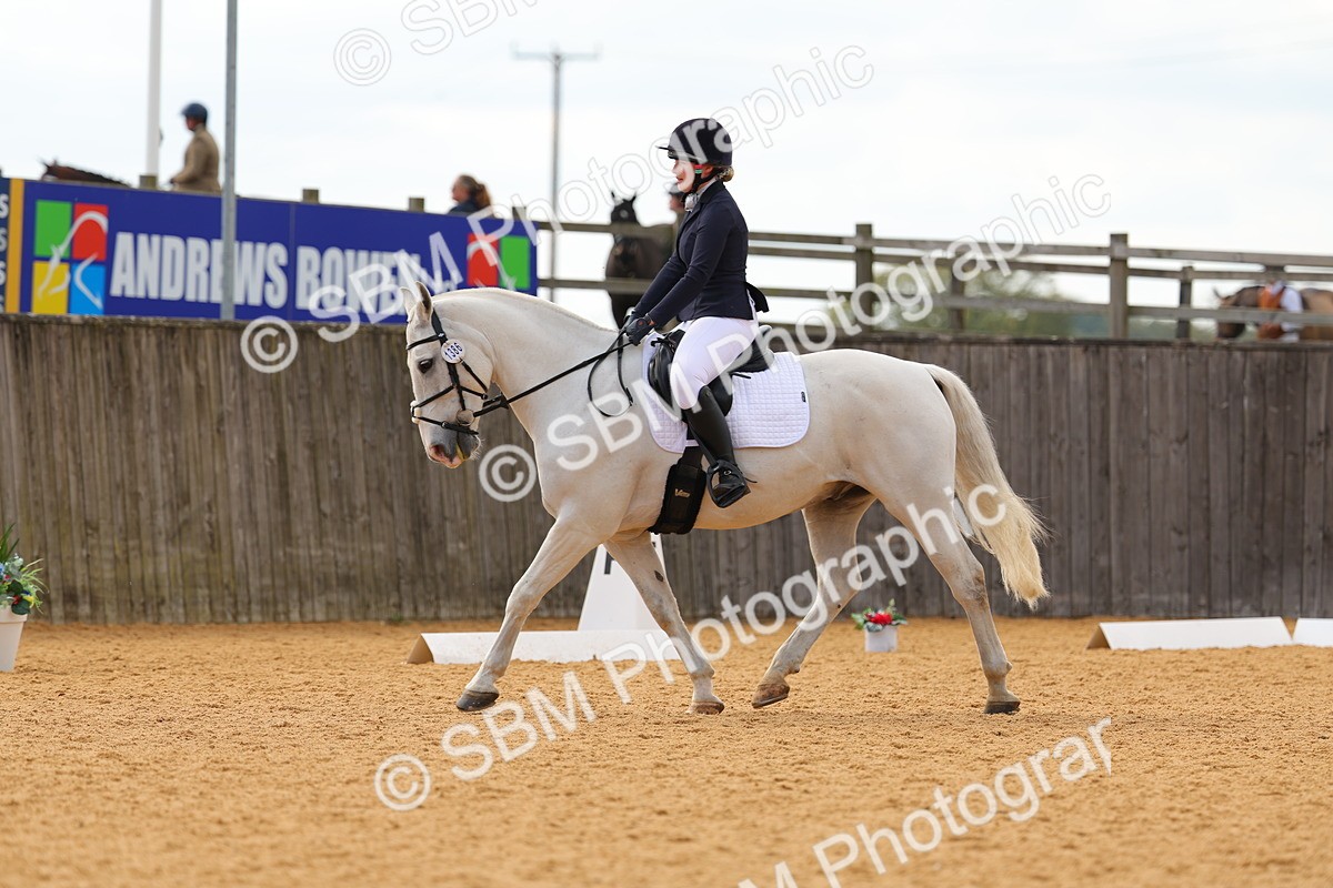 SBM_47312 - D6 - Small Tour Championship - Intro C