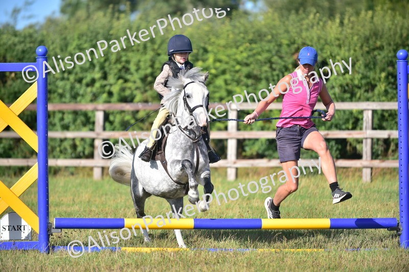20260906-0488 - Class 6 - Minimus Jumping