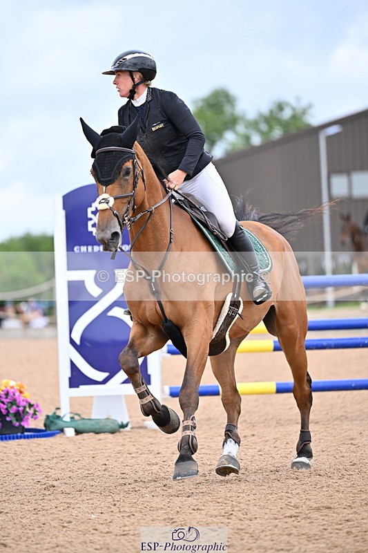240726A-133506-01461 - Cls 3 Snr Foxhunter