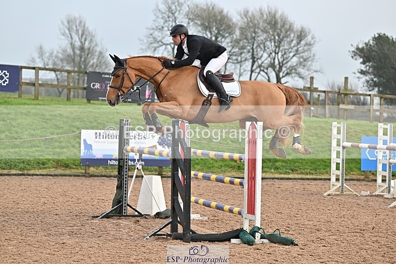 250122-140733-00573 - Cls 6 Foxhunter and 1.20m