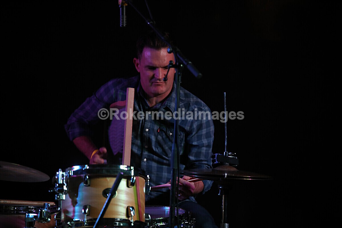 FOLK N BLUES-550 - FOLK and BLUES SEPT 2022