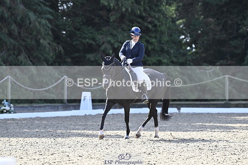 250810A-100129-04749 - 064-Amy.CoxPretty.Picture