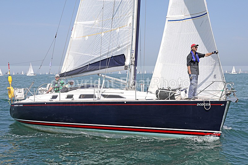 190629 DODGER OF GOSPORT 1RL1104 D43A3038 - ROUND THE ISLAND RACE 2019