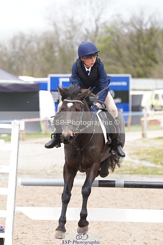 250414-135024-01015 - 90cm Round 2