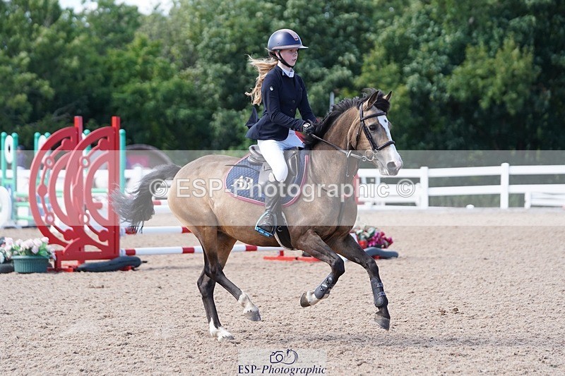 250627-163832-00125 - Cls 2 Pony Intro 80cm