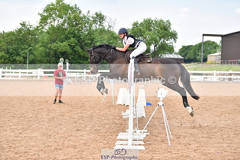 230609A-175804-01723 - Jolly Jumps Ride and Run