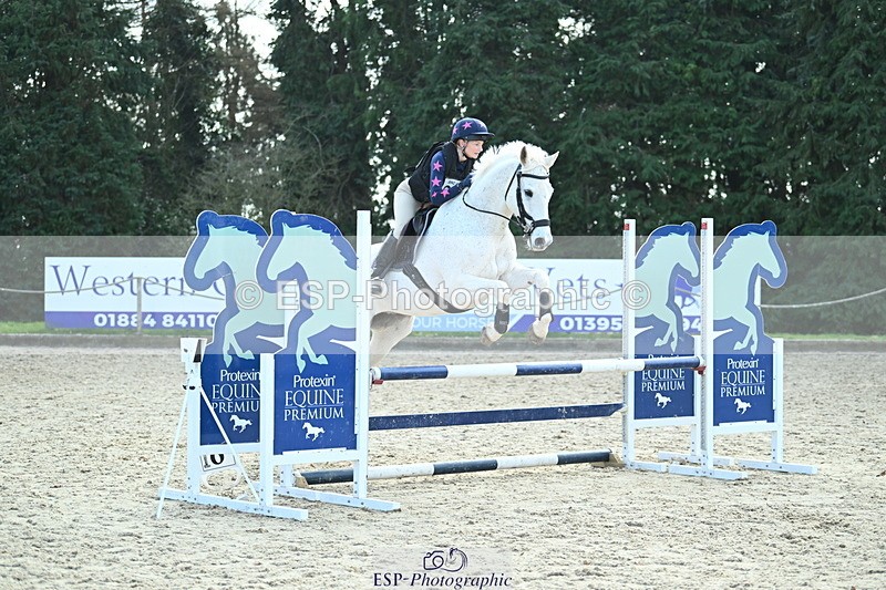 250309A-135106-01479 - Cls 03 90cm 13.50 to CW