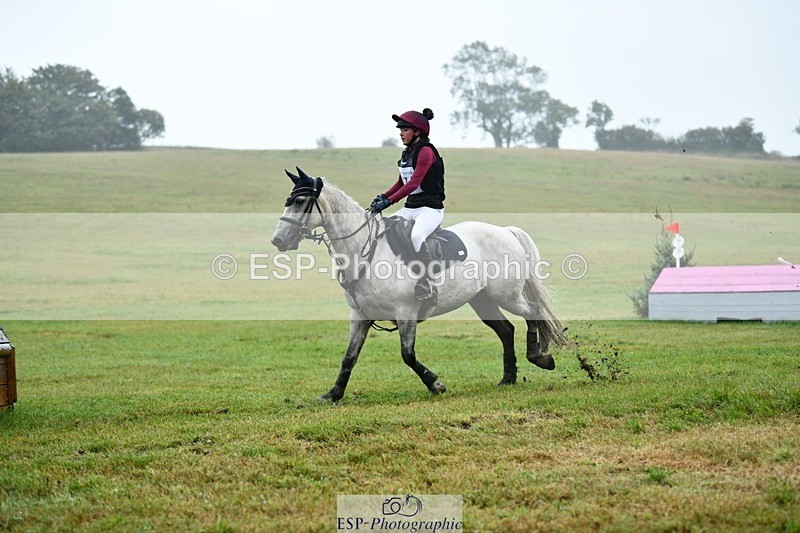 250830-151710-04298 - F-274-Isabella.Bonney