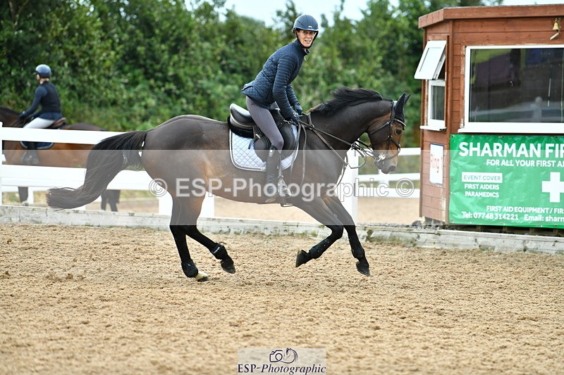 230730A-145032-10476 - Cls 35 1.05m Amateur Quali