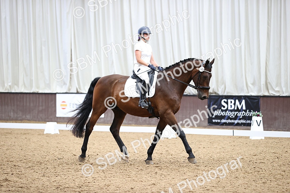SBM_002443 - Novice 4 - 13.38-14.30