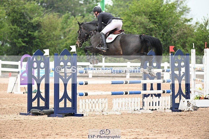 250424-124038-04412 - Cls 21 - 1 Star Gold Tour