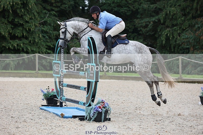 230908-170947-03163 - Cls 9 Snr Newcomers & 1.10m Open