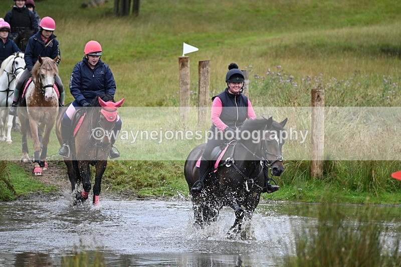 WJ7_9260 - Time at Water 11:53 to 12:23