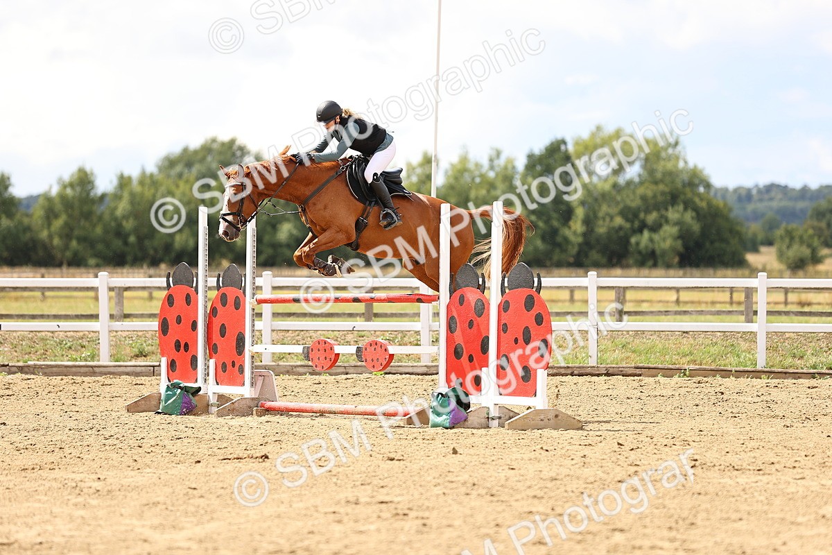 SBM_027001 - Class 13 - Senior Newcomers - 1.10m