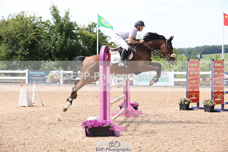 240718A-131946-05543 - Cls 9, 1 Star Bronze Tour 1.10m