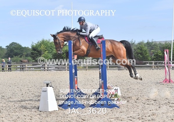 JAC_3620 - CLASS 4 Senior Discovery/ 1m Open