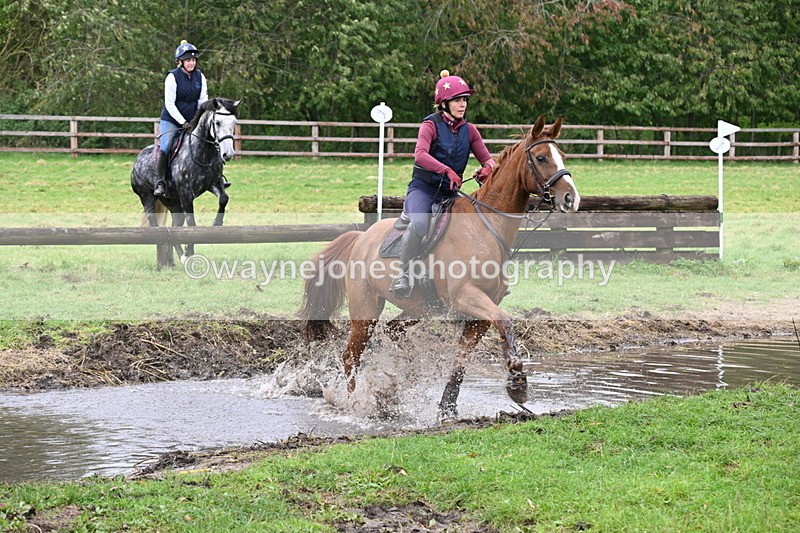 WJ6_5228 - Time at Photographer 12:17 to 12:30