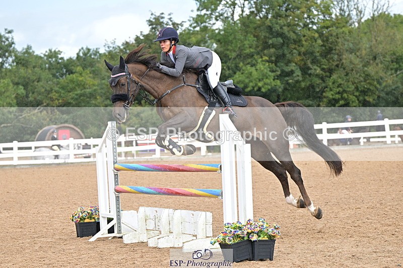 240912A-110800-01103 - Cls 9 Snr Discovery and 1m Open