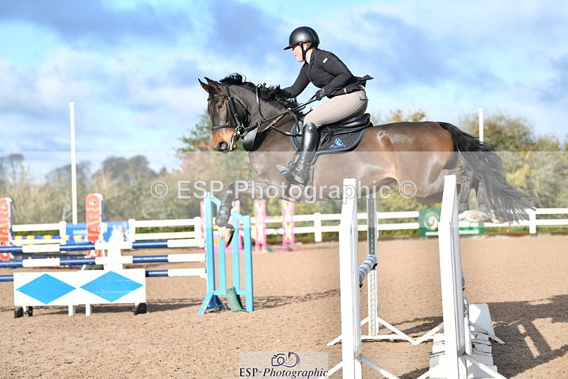 231110A-110349-00196 - Cls 2 British Novice & 90cm Open