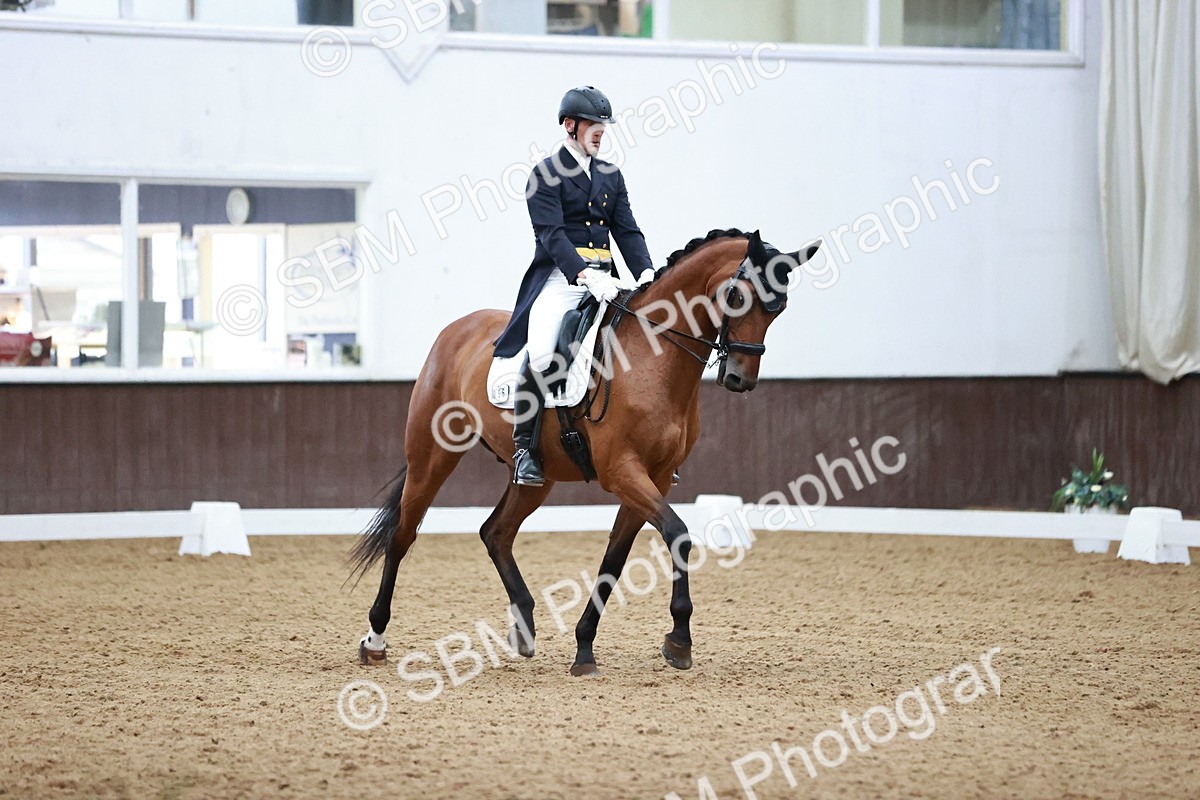 SBM_016738 - Class 5 - FEI INT II - 17.24-18.20