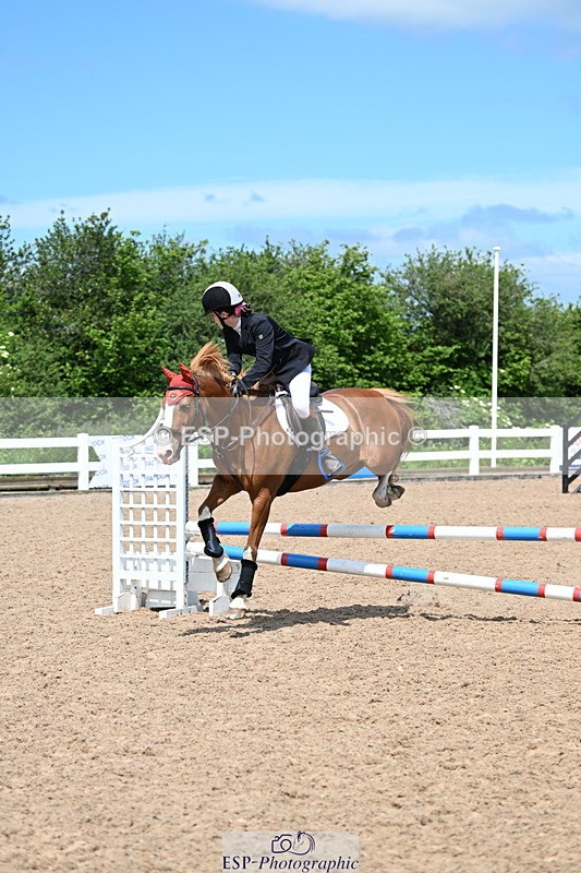 240609A-115756-04370 - Cls 23 Pony Intro 70cm