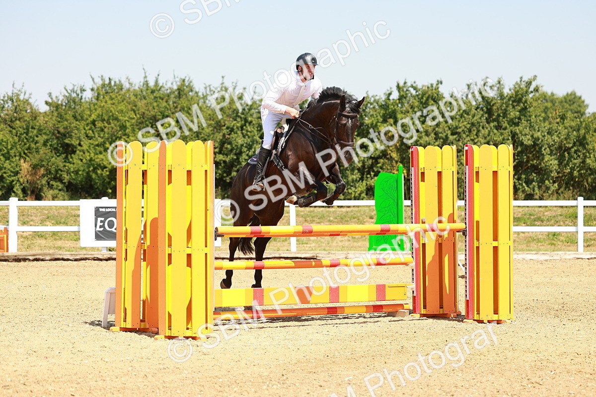 SBM_001471 - Class 4 - Senior Newcomers - 1.10m