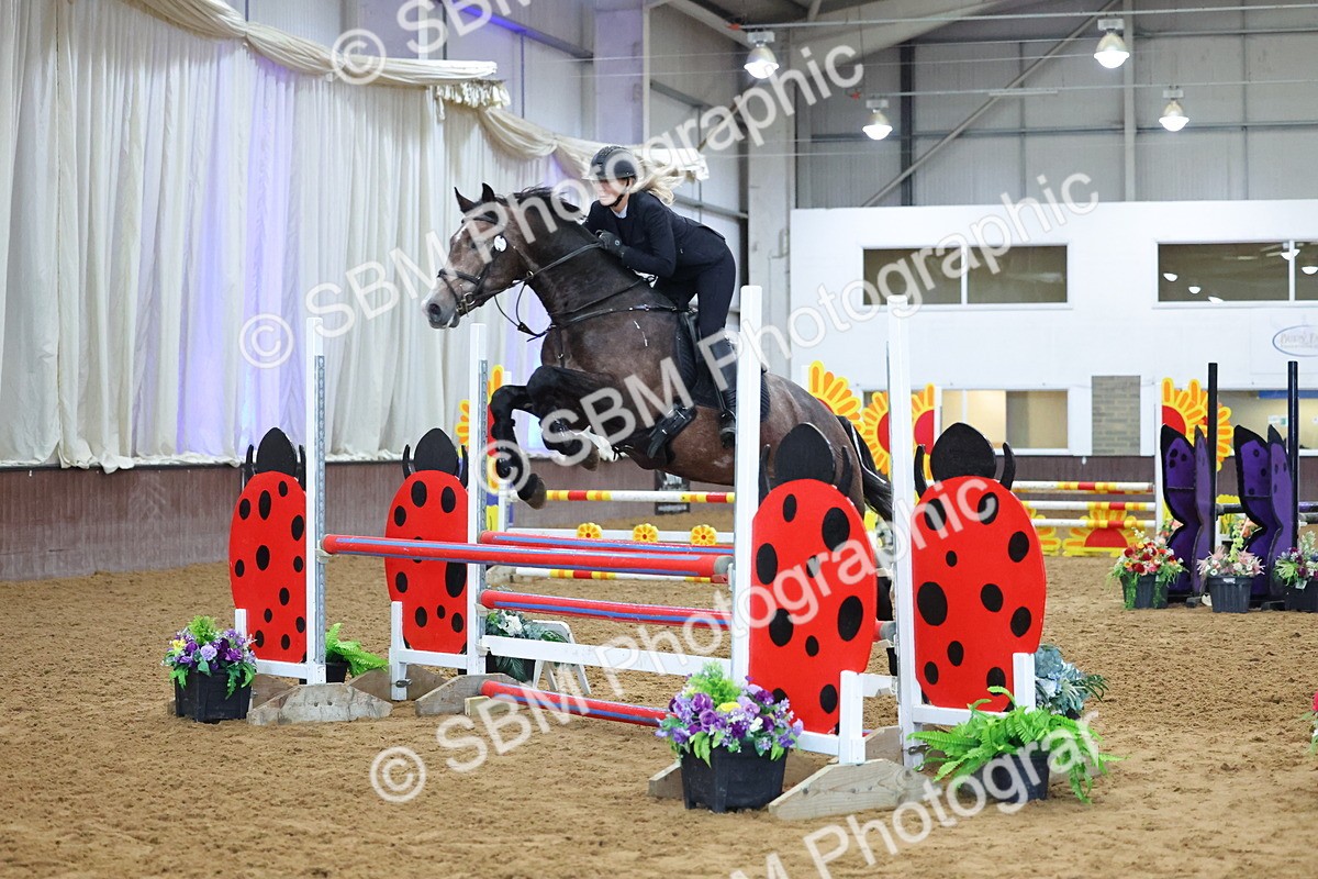 SBM_005755 - Class 22 - Bliss of London Novice Winter Championship Qualifier 90cm