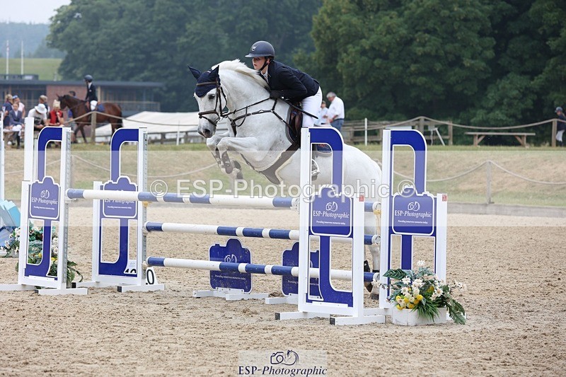 230618-104713-10259 - Cls 19 Pony Intro 1m