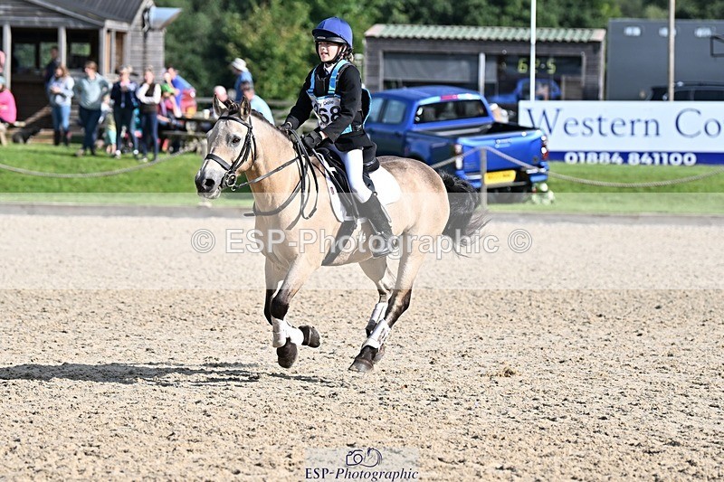 230825-092711-08164 - Round 2 Start to 11.15 coursewalk