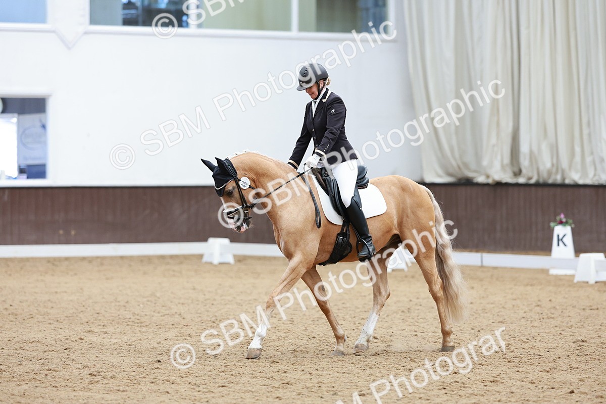 SBM_009841 - Class 6b - Novice 6 - 12.40-13.43