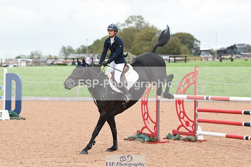 230927A-231254-00480 - Cls 5 Foxhunter & Open