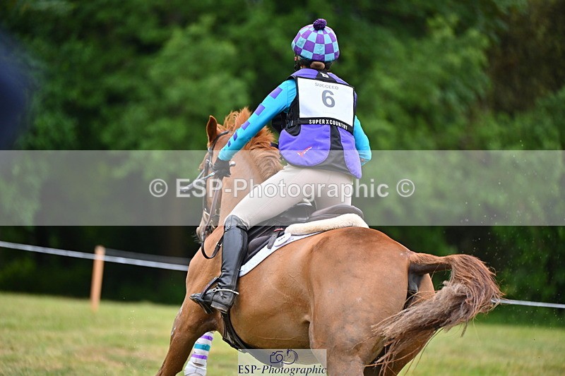 250524A-093733-08745 - A-006-Holly.Clarke-NICO