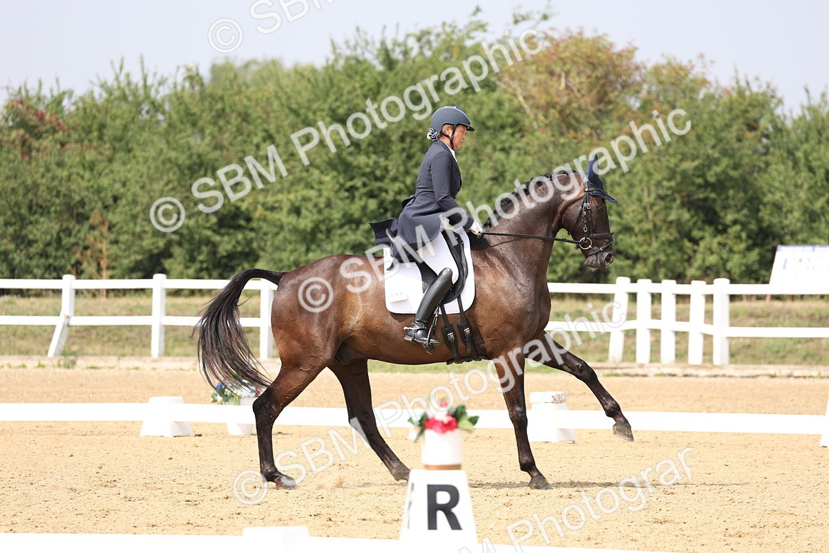 SBM_007322 - Class 9 - FEI INT I - 13.37-14.33