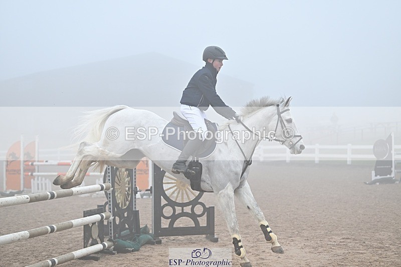 250208-123256-00610 - Cls 9 Pony Newcomers and 1m
