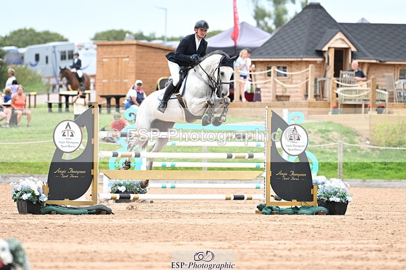 240802A-161637-05464 - Cls 19 National 1.30m Open