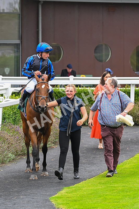 280824-Race 3-Too Much Too Young-4263 - Race 3