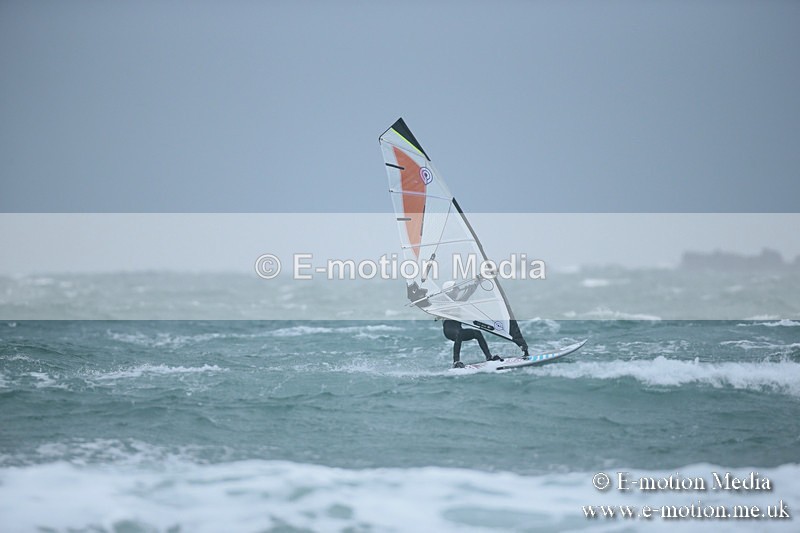 WS 030413-58 - Windsurfing