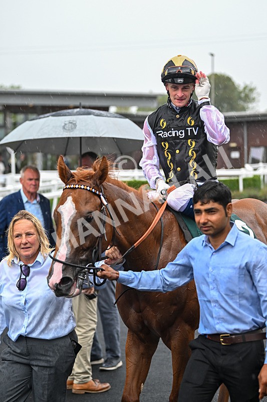 270825-Race 1-The Lost Sock-4529 - Race 1