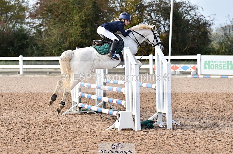 231028A-111318-00736 - Cls 2 British Novice & 80cm Open