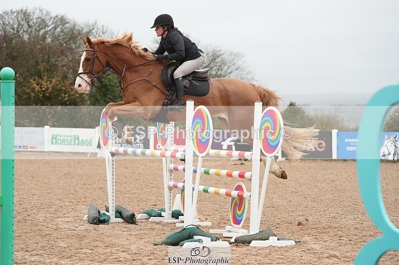 251109-115526-03676 - Cls 20 Newcomers and 1.10m Open