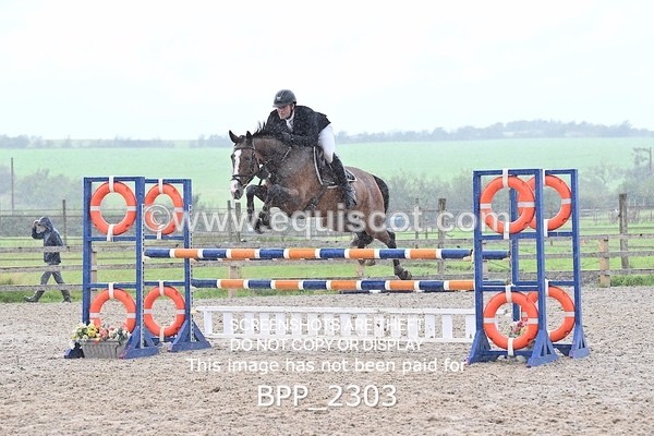 BPP_2303 - CLASS 4  FRI Senior Newcomers/ 1.10m Open
