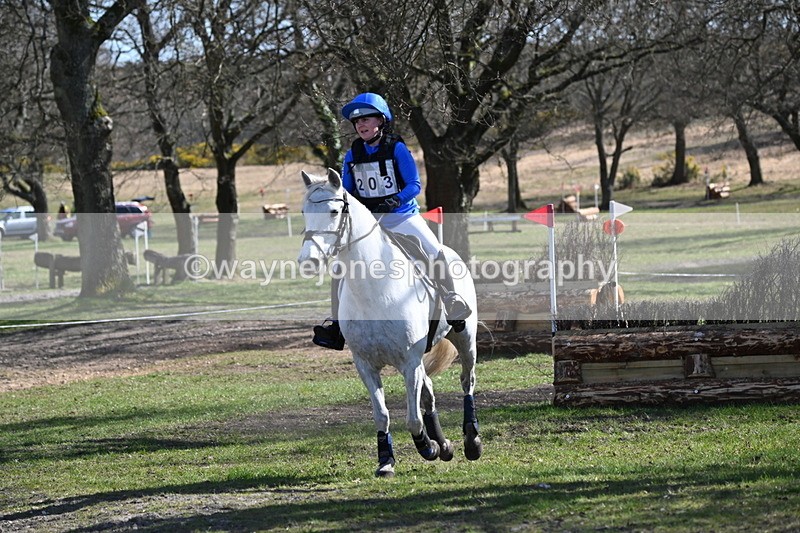 WJ6_2648 - Time 11:00 to 11:24