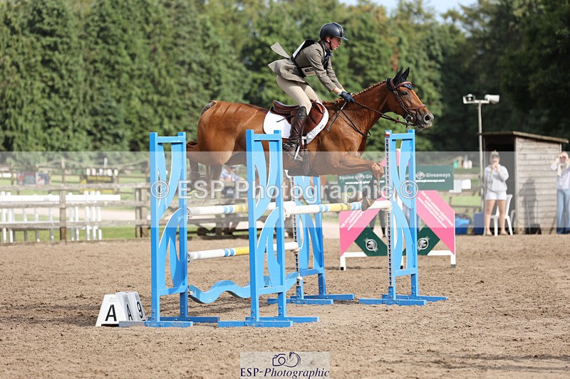 240804-170732-17250 - 754-Isla_Kitson-VIOLETTA_B