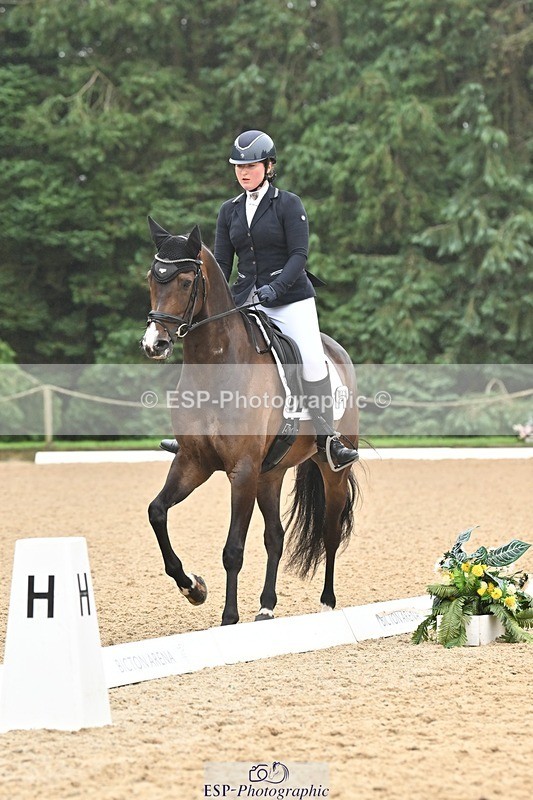 240811-094622-04595 - 147-Tegan.Ball-Woodcroft.Magic.Jewel