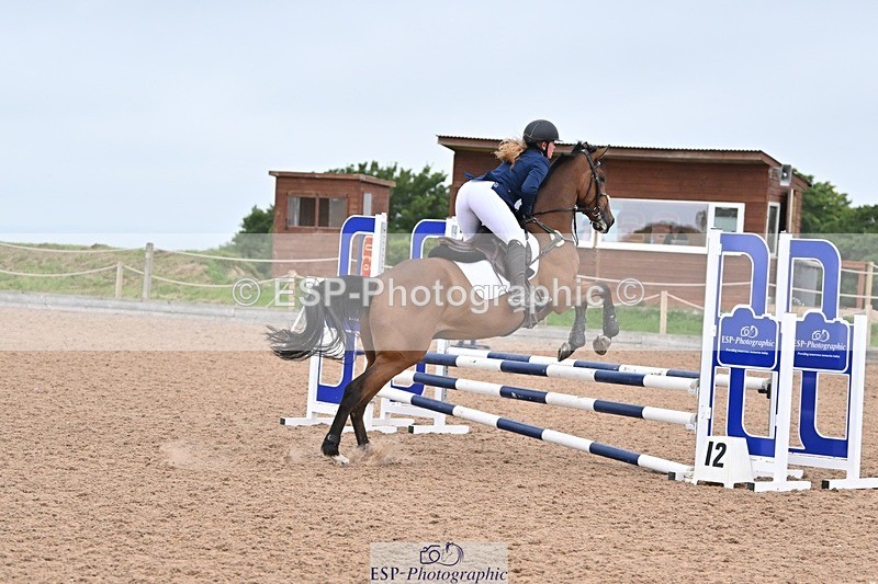 240813-175847-00553 - Classes 5 A&B & 6 80cm