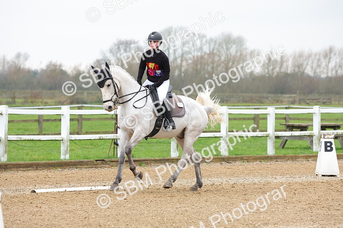 SBM_001262 - Class 8-11 - Novice 2 - Elementary 2