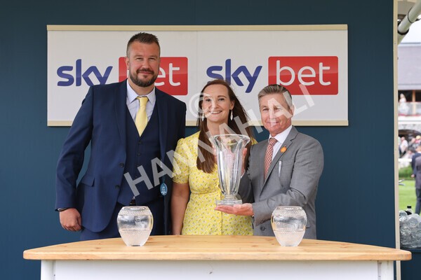 yr18082022r1-60 - Race 1 1.50pm Sky Bet Lowther Stakes