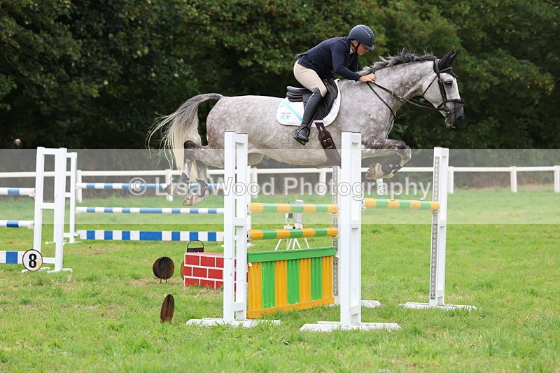 3E7A8529 - Class 8: Senior Foxhunter/1.20m open
